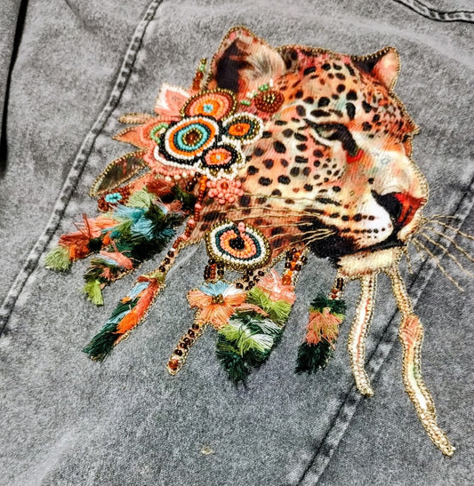Chaqueta de Jean bordada|| Leopardo
