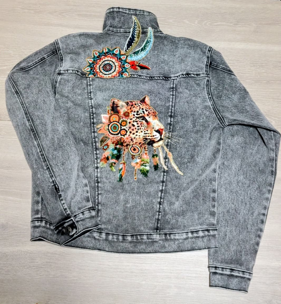 Chaqueta de Jean bordada|| Leopardo